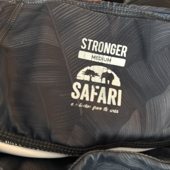 Stylish Gray Patterned Women's Leggings - Picture 7 of 7